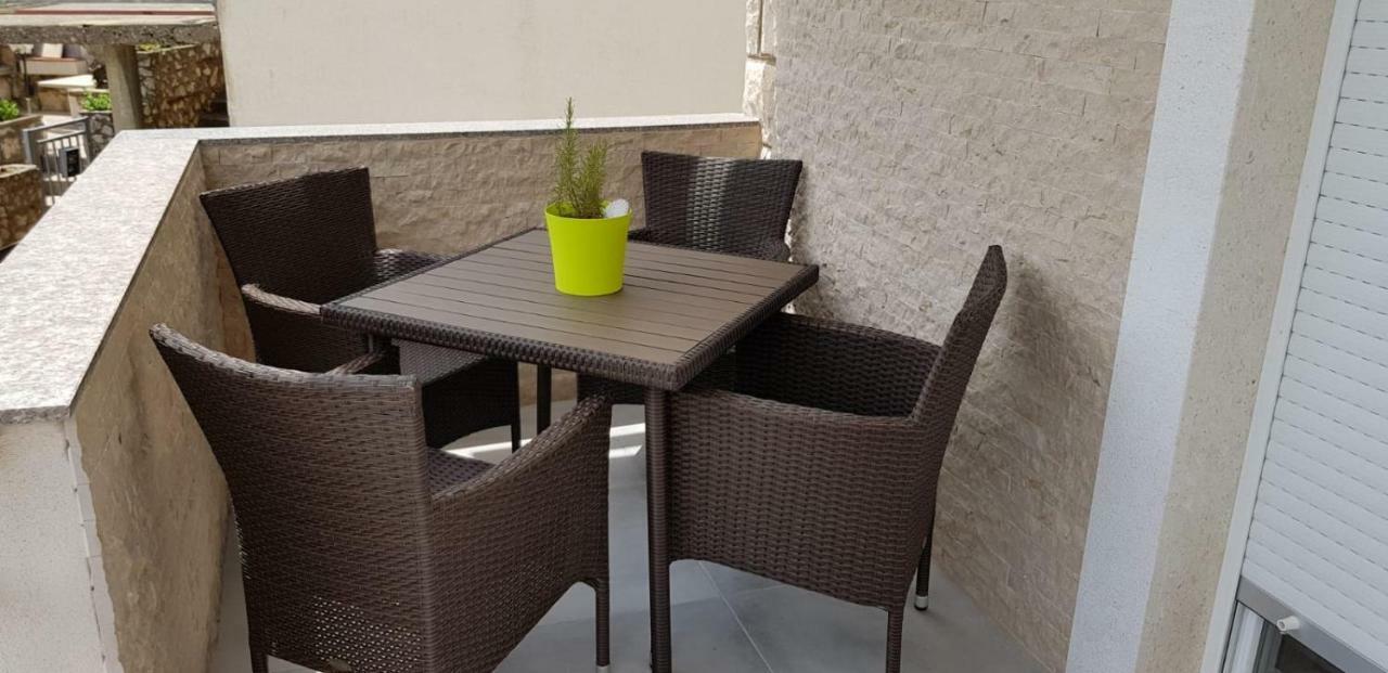 Apartments Villa Plava Klek Dış mekan fotoğraf
